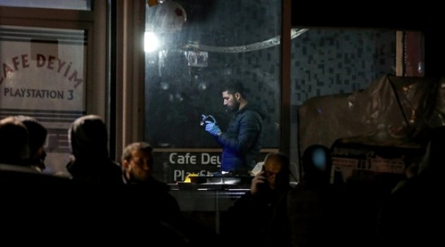 Sultangazi'de oyun salonunda silahlı kavga: 2 ölü