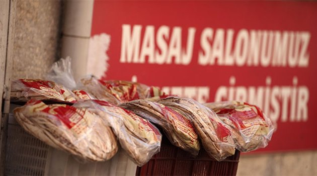 Suriye ekmeği Adana’da fırıncıları vurdu