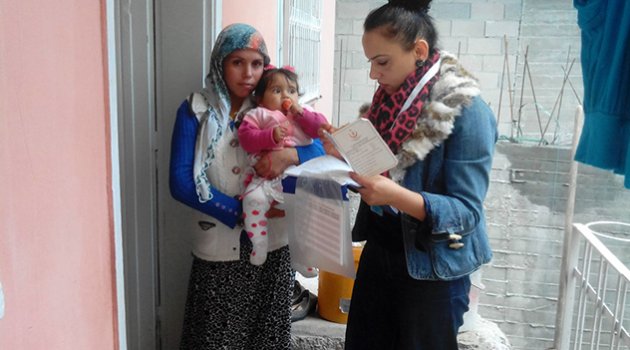 Suriyeli çocuklara aşı desteği
