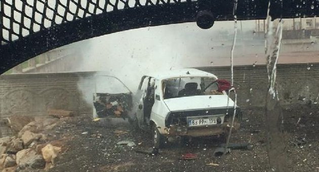 Suruç'ta polis noktasına bombalı saldırı