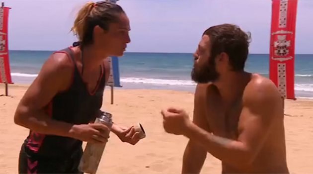 Survivor son bölümde ünlüler takımı birbirine girdi