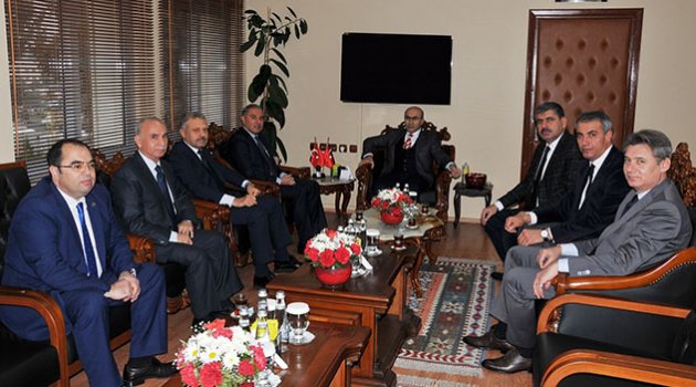 Sütcü, Vali Demirtaş’a AOSB’nin yatırımlarını anlattı