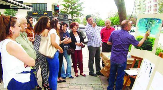 Tabloların geliri öğrencilere burs olacak