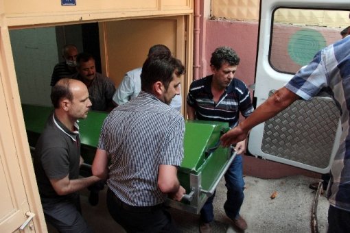 Tacizci polisin öldürdüğü genç adli tıptan alındı