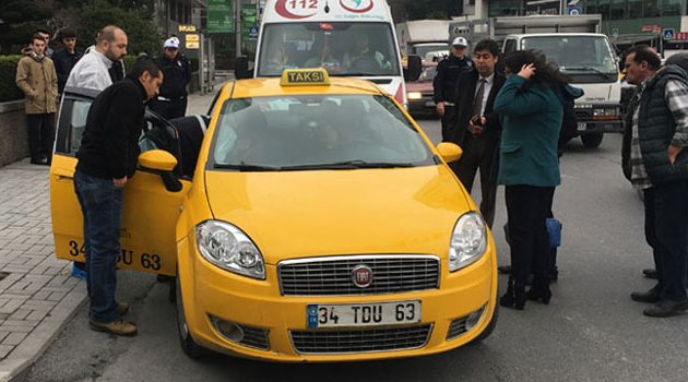Taksici aracında ölü bulundu