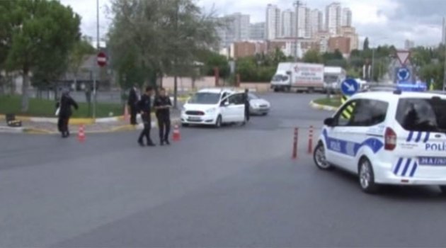 Talihsiz kadın çocuklarının gözü önünde vuruldu