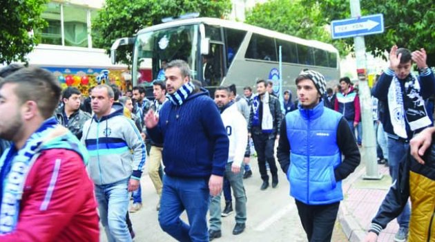 Taraftar Süper Lig ateşini yaktı