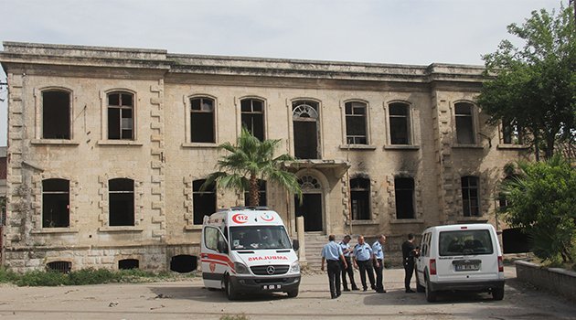 Tarihi polis mektebi uyuşturucu yuvası oldu