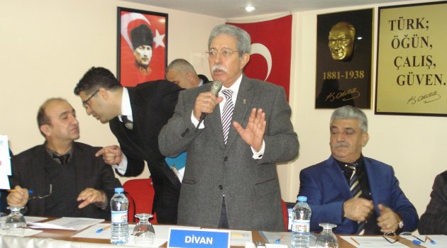 Tarsus EKKK’de Başkan Şahin güven tazeledi