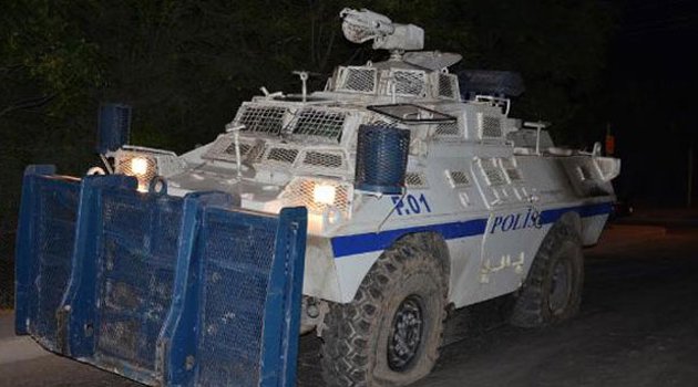 Tarsus'ta olaylı gece: 6'sı polis 11 kişi yaralandı