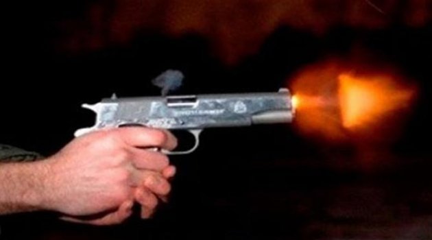 Tartıştığı arkadaşını vurdu!