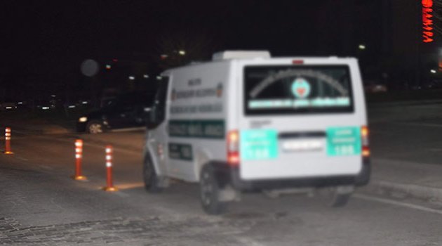 Tartıştığı kişi tarafından bıçaklanarak öldürüldü