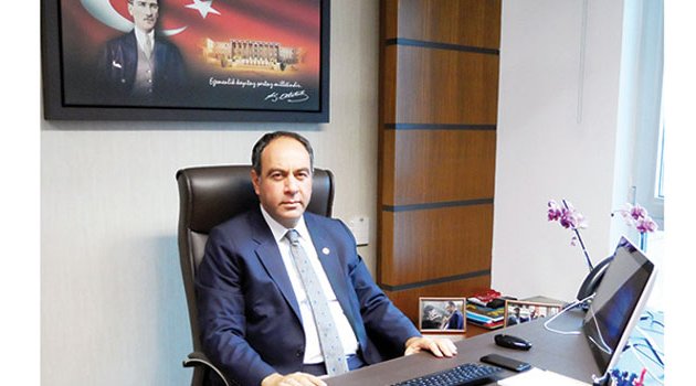 Taşerona kadro kaosu Meclis’te…