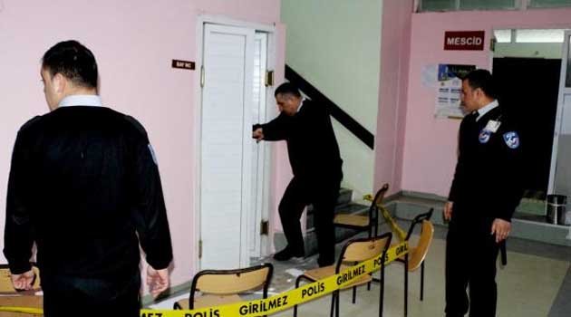 Tedavi gördüğü hastanenin 6'ncı katından atladı