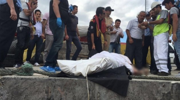 Tekne faciasında kaybolanlar aranırken başkasının cesedi bulundu