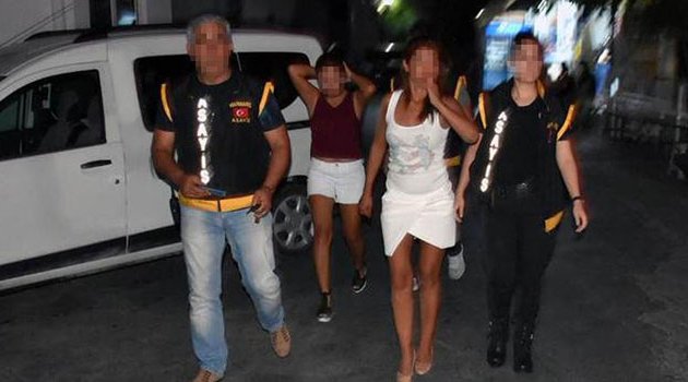 Temizliğe geldiler, fuhuşa sürüklendiler