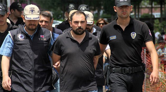 Terör operasyonunda gözaltına alınan 12 kişi adliyeye sevk edildi