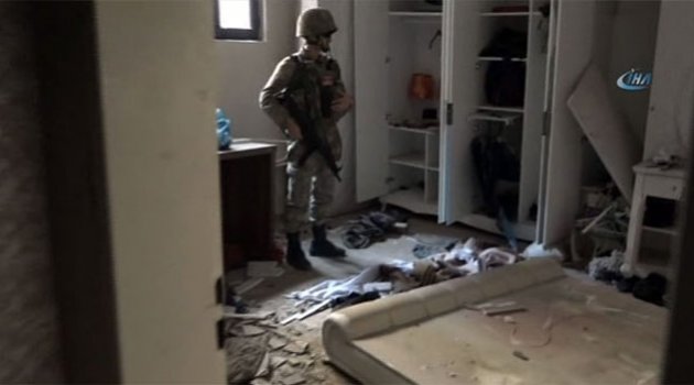Teröristler vatandaşların evlerini kullanılmaz hale getirdi
