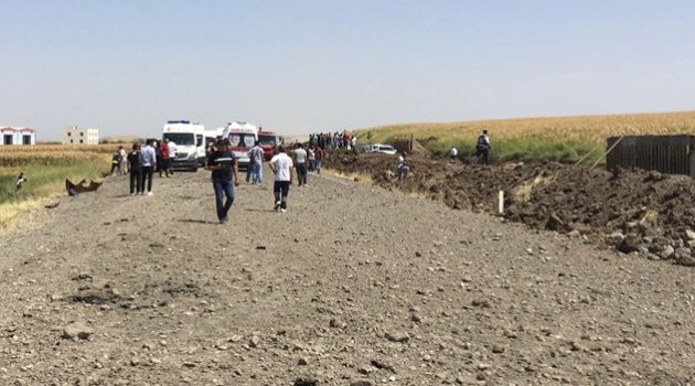 Teröristlerden hain saldırı 2 sivil şehit