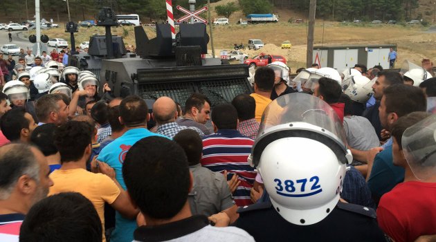 Teröristlerin cenazesi zırhlı araçlarla çıkarıldı