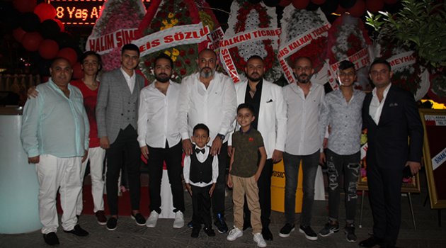THE HANGOVER CAFE & BAR AÇILDI