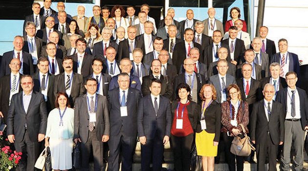 Tıp Dekanlar Konseyi toplandı