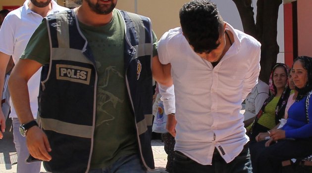 Tırmanarak 3. kattaki eve giren hırsız yakalandı