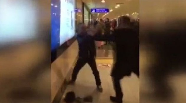 Tiyatrocu Ersin Korkut'u dövdüler mi?