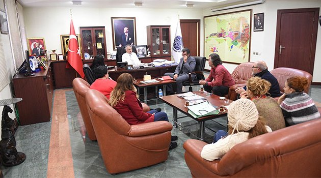 Toros Canavarı Kıbrıs’ta sahnelendi