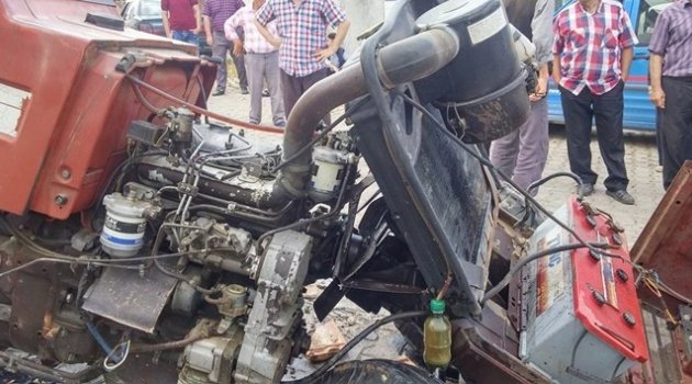 Traktör yoldan çıktı: 3 yaralı