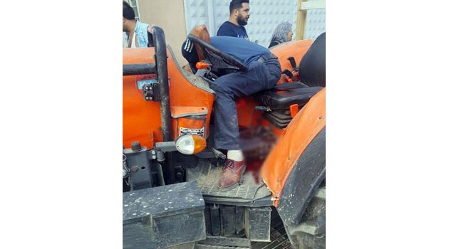 Traktörün üzerinde ölü bulundu