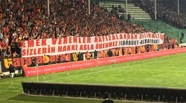 Tribün de sahip çıktı!