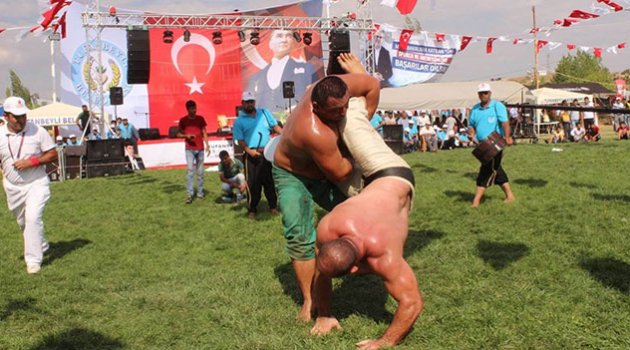 Tufanbeyli 15. Geleneksel Güreş Festivali