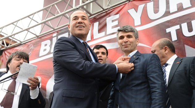 Tufanbeyli’de MHP’ye katılım