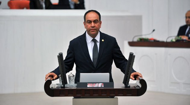 Tümer: “Anız yangınları yasaklamayla değil desteklemeyle önlenebilir”