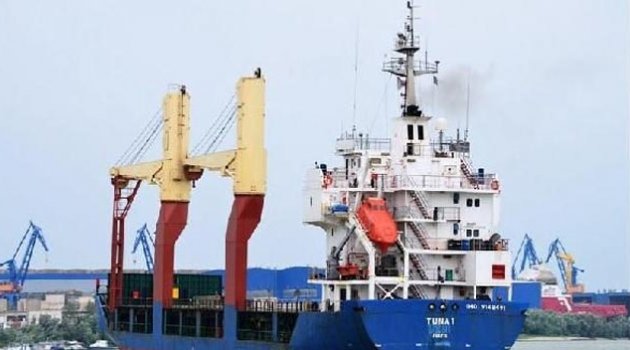 Türk gemisi Akdeniz'de bombalandı