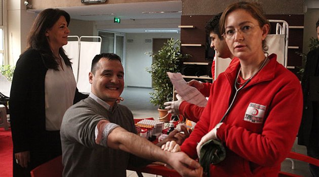 Türk Kızılayı Adana Şubesi’nin hedefi 200 bin ünite kan