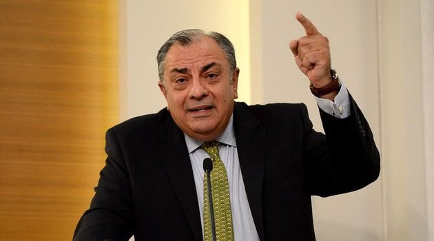 Türkeş'in adı Genel Merkez'deki asansörden söküldü