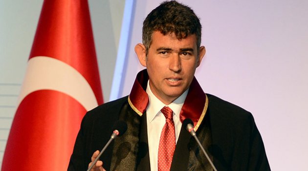 Türkiye’de Alevi Olmak Adana’da masaya yatırılıyor