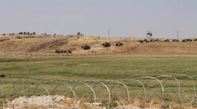 Türkiye- Suriye sınırında askeri tatbikat