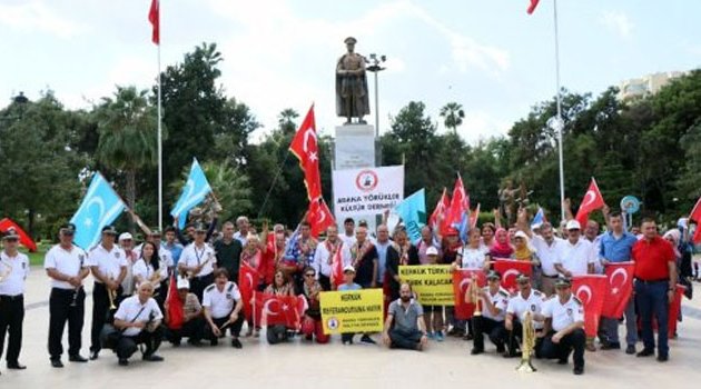 Türkmenler, Referanduma 2 Gün Kala Toplanıp Barzani’ye Seslendi