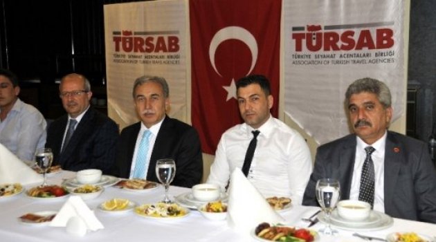 TÜRSAB BYK Başkanı Şirin’den Vali Büyük ve turizmcilere iftar yemeği