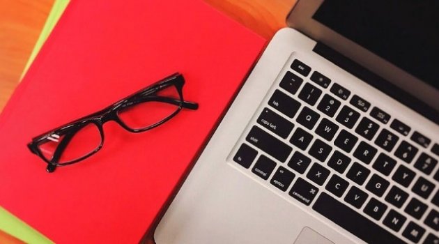 'Uçak biletini online alıp, check-in'i havaalanında yapıyoruz'
