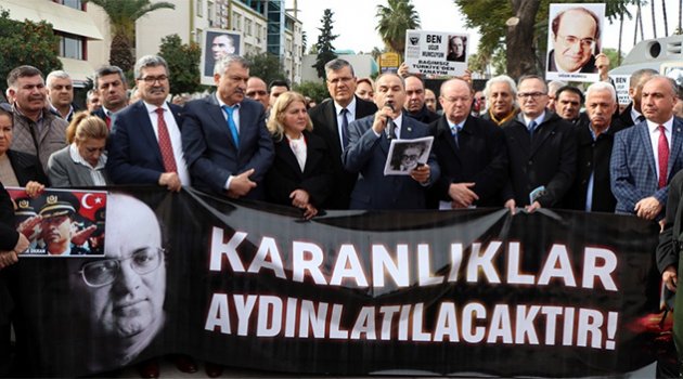 Uğur Mumcu Adana'da anıldı