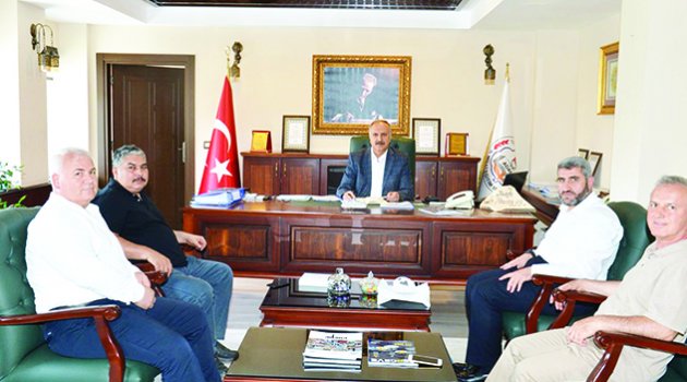 ‘Ülkenin geleceği gençlerin elinde’