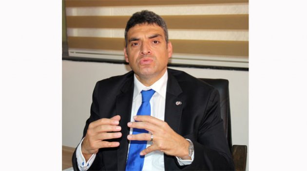 Umut Oran: “Türkiye’deki yangını söndürecek itfaiye CHP’dir”