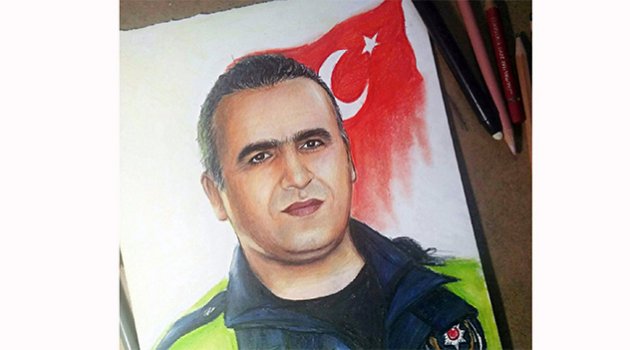 Üniversite öğrencisi İzmir kahramanını ölümsüzleştirdi