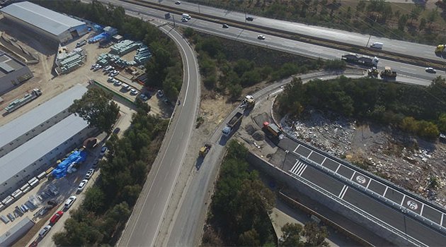Üniversite yolundaki otoban giriş ve çıkışı 17 Kasım’a kadar kapalı