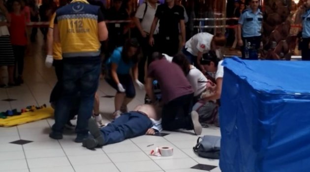 AVM’de akıl almaz olay: 1 ölü, 1 yaralı