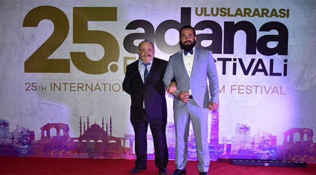Ünlü oyuncu festivalde hayatını kaybetti